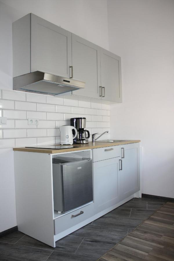 Place 4 You Apartments Krasków Exterior foto