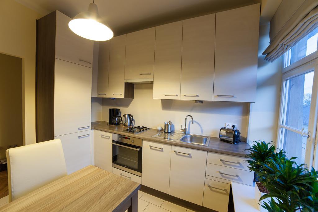 Place 4 You Apartments Krasków Cameră foto